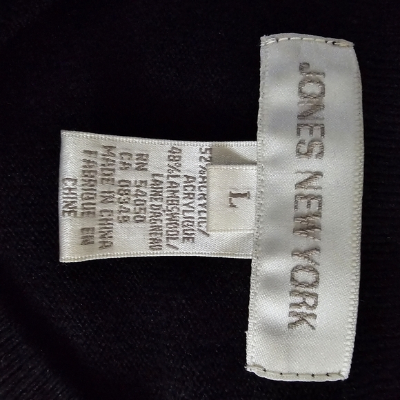 Jones of New York beaded cardigan lambs wool blend size large - Picture 2 of 5